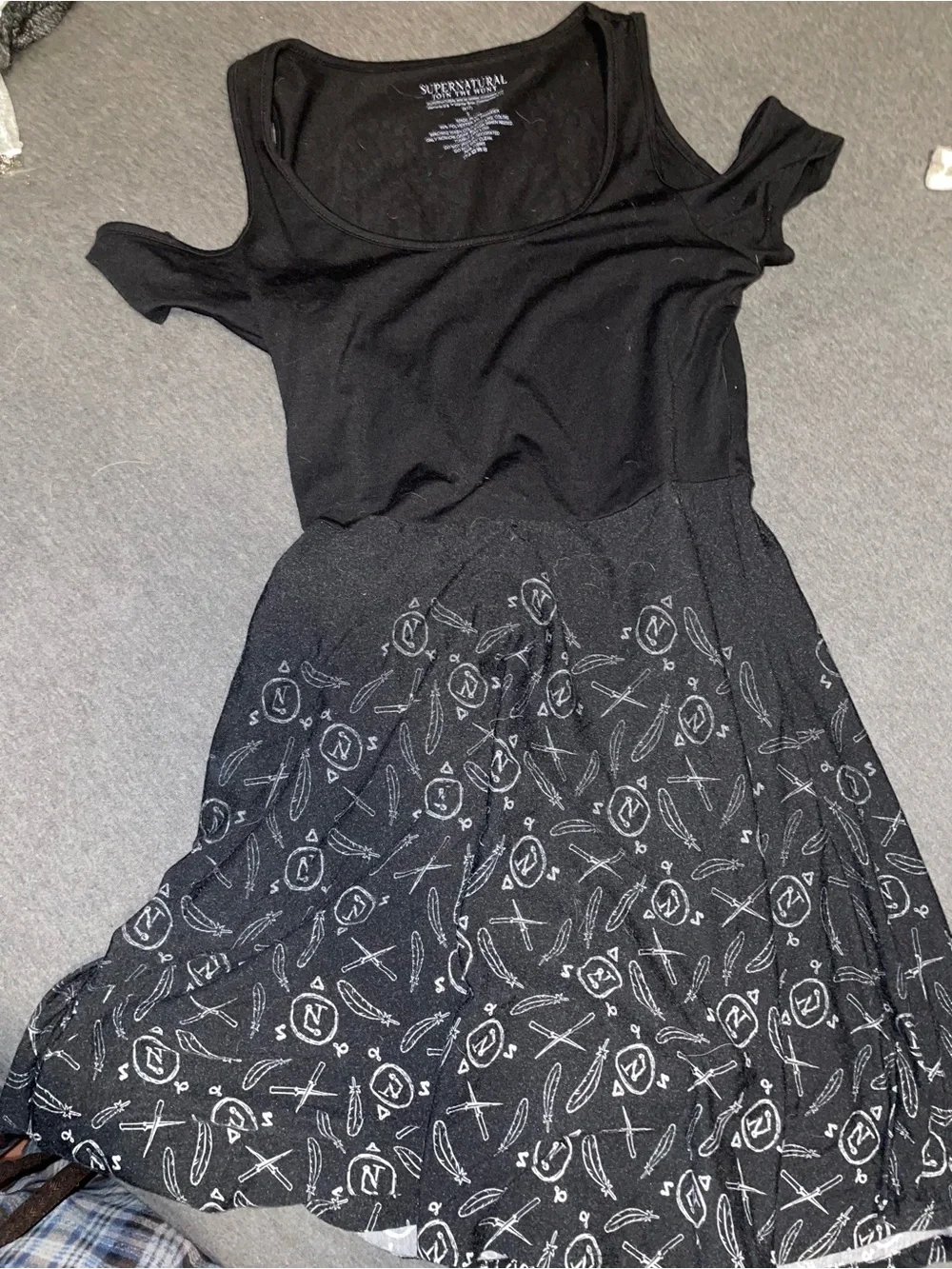 Supernatural Black Cold-Shoulder Swing Dress with pockets size small